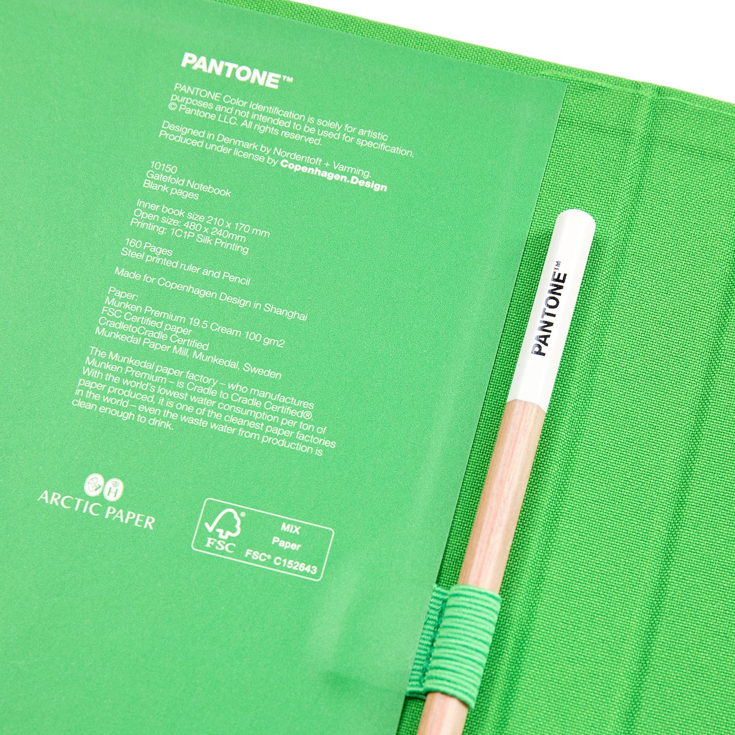 PANTONE NEW NOTEBOOK WITH PENCIL /unlined - Green 16-6340